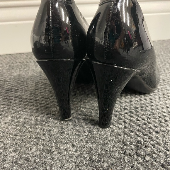 Ecco Patent Leather Pumps Heels Size 6.5/7 - Picture 3 of 5